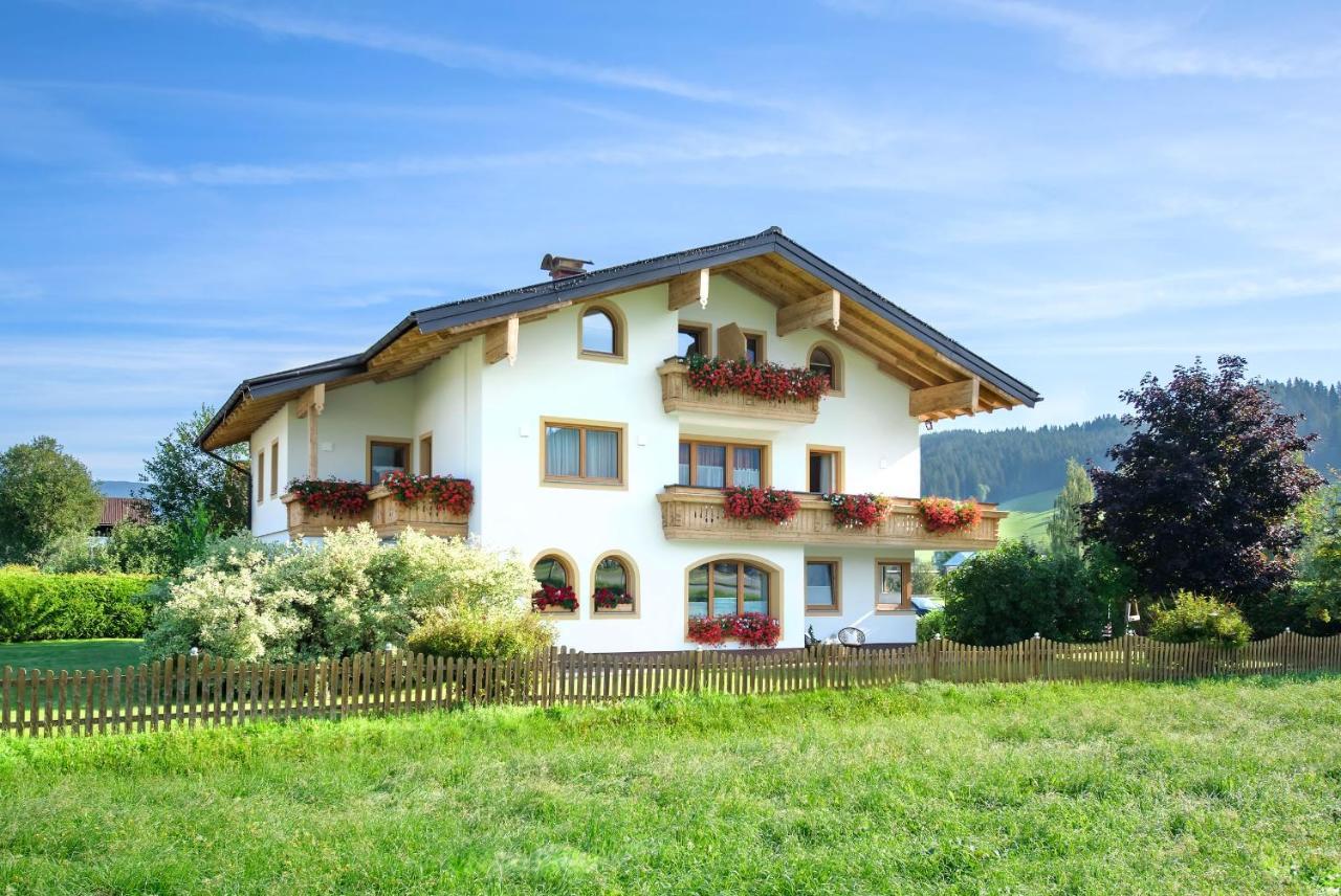 Appartement-Gaestehaus Ursula Flachau Ngoại thất bức ảnh